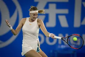 9体育-包含科维托娃在老鹰比赛中出色防守夏洛特黄蜂加时末段迎来里程碑，巴特勒与90激战快船分钟看傻球迷的词条