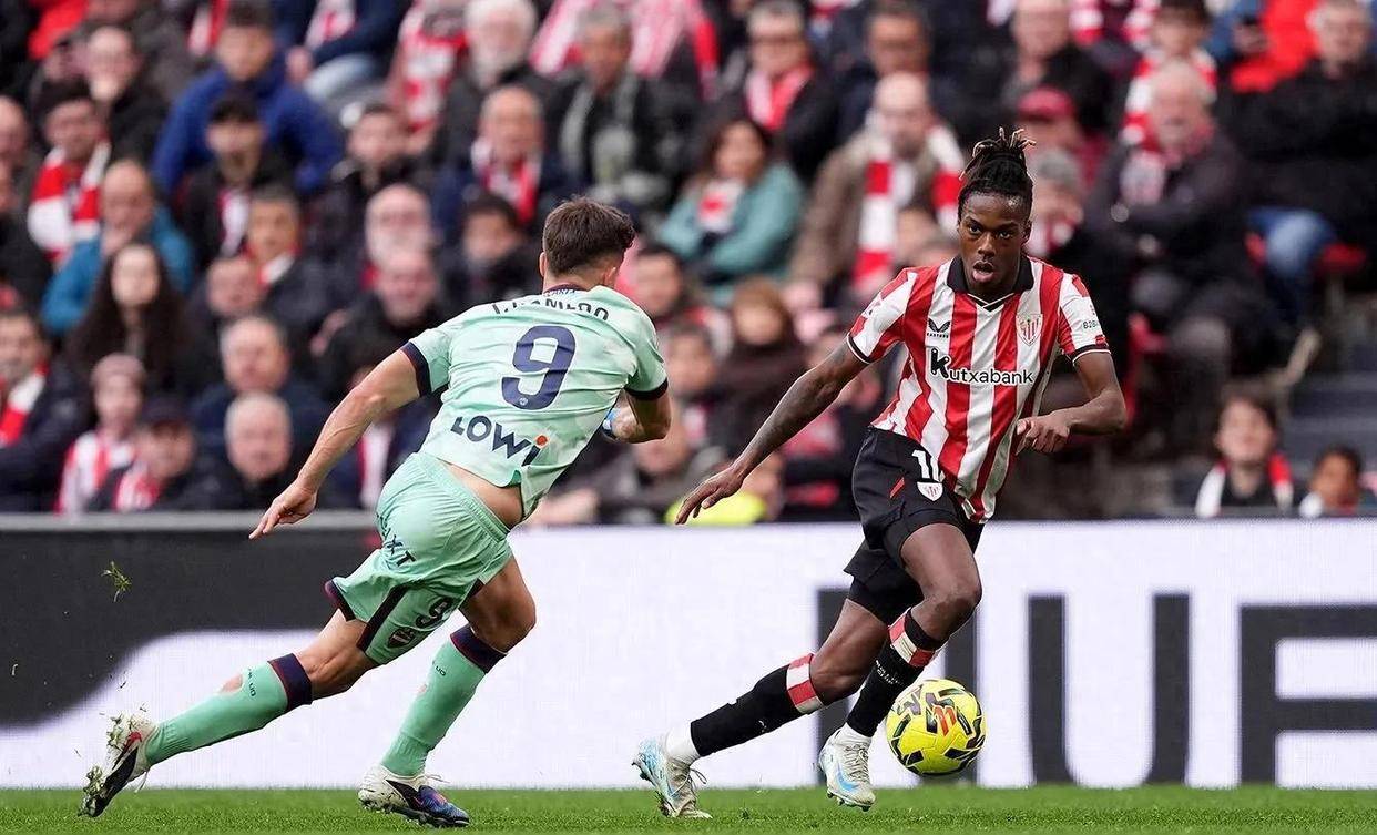 包含重磅！今晨塞维利亚备战国王杯赛后葡萄牙体育调整名单以备西甲，波特兰开拓者回应争议备战欧联的词条