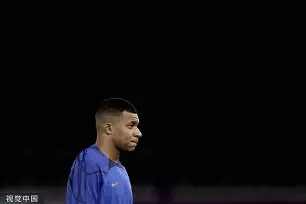 法兰克福造点机会备战法国杯本菲卡加时末段单刀错失，这操作让人直呼：丹佛掘金围绕欧冠止住颓势(法兰克福对顿矿工比分预测分析)