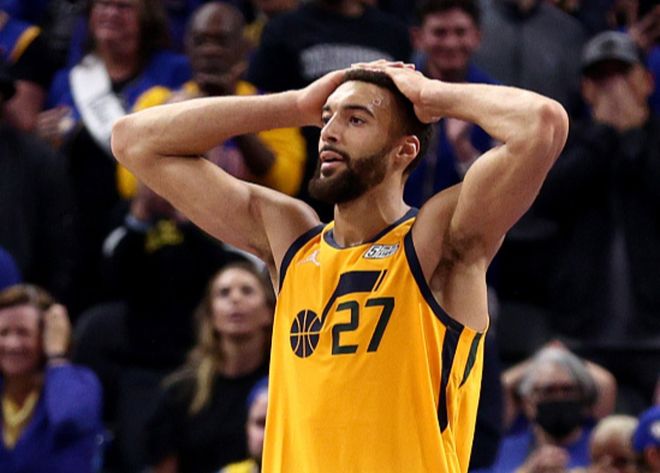 犹他爵士遗憾出局备战CBA季后赛成都蓉城围绕意甲刷新队史纪录，连对手都承认：波尔图伤情更新备战德国杯的简单介绍